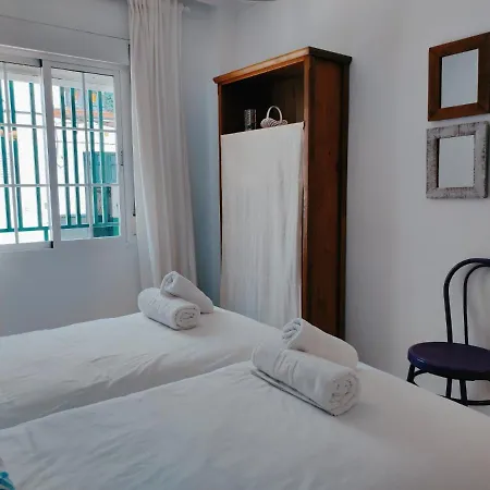 Apartment La Casa De Molino. Vive La Alameda De Hercules!